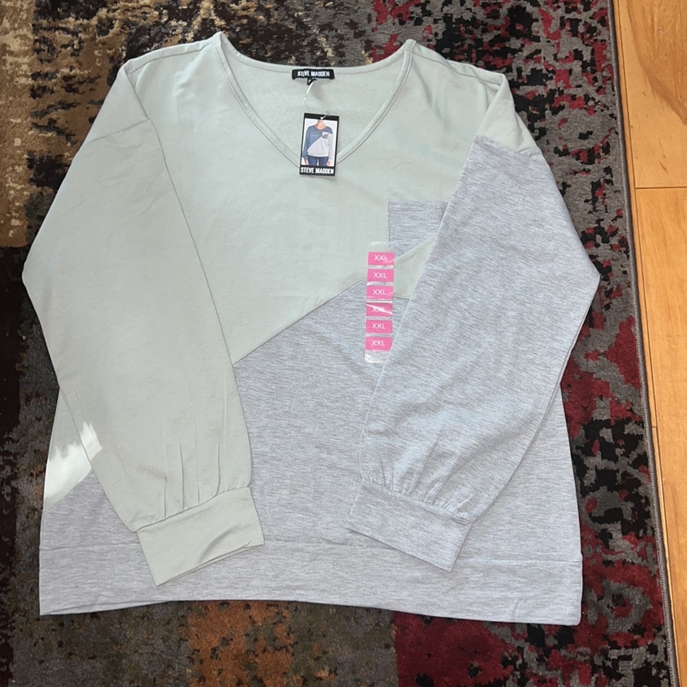 NWT Steve Madden Sweater - Picture 5 of 5